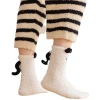 Calcetines de piso calcetines de cabello one piece calcetines de cabello medio para mujer calcetines de peluche tridimensionales para gato coral fleece antifricción calcetines de dormir calientes calcetines de piso calcetines de peluche one piece calcetines de cabello Item Picture